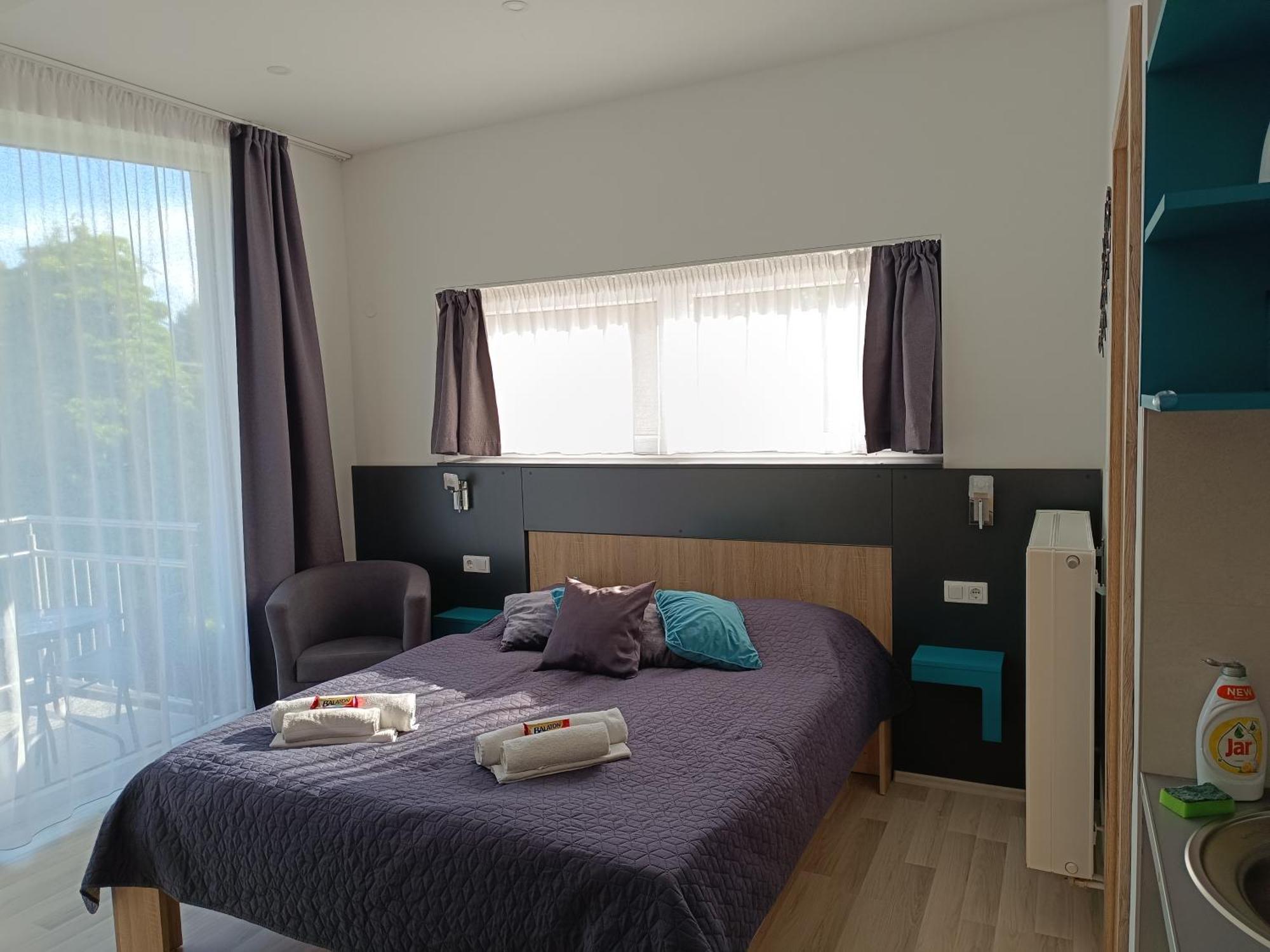 Ujhely Apartmanhaz Siófok Extérieur photo