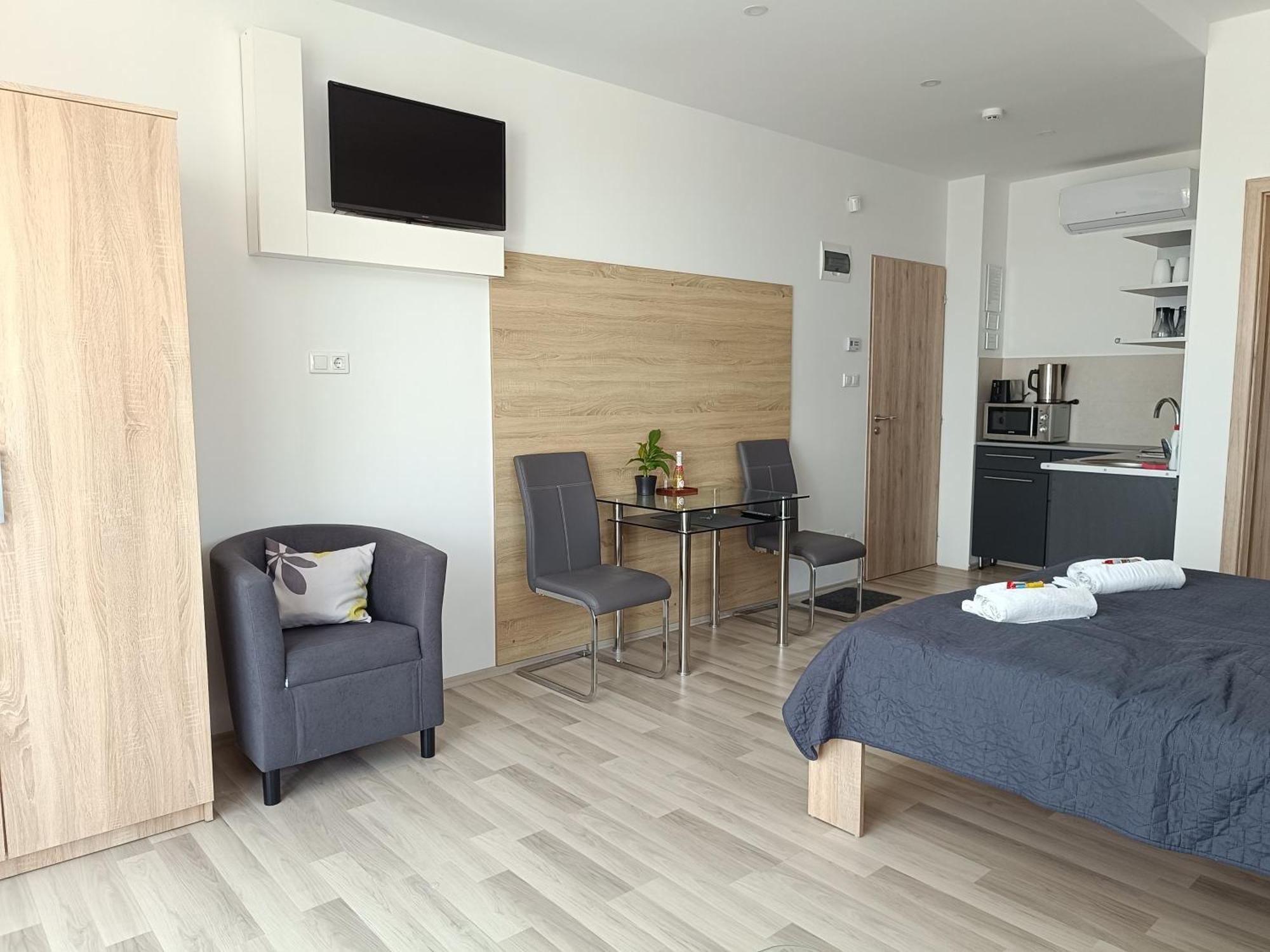 Ujhely Apartmanhaz Siófok Extérieur photo