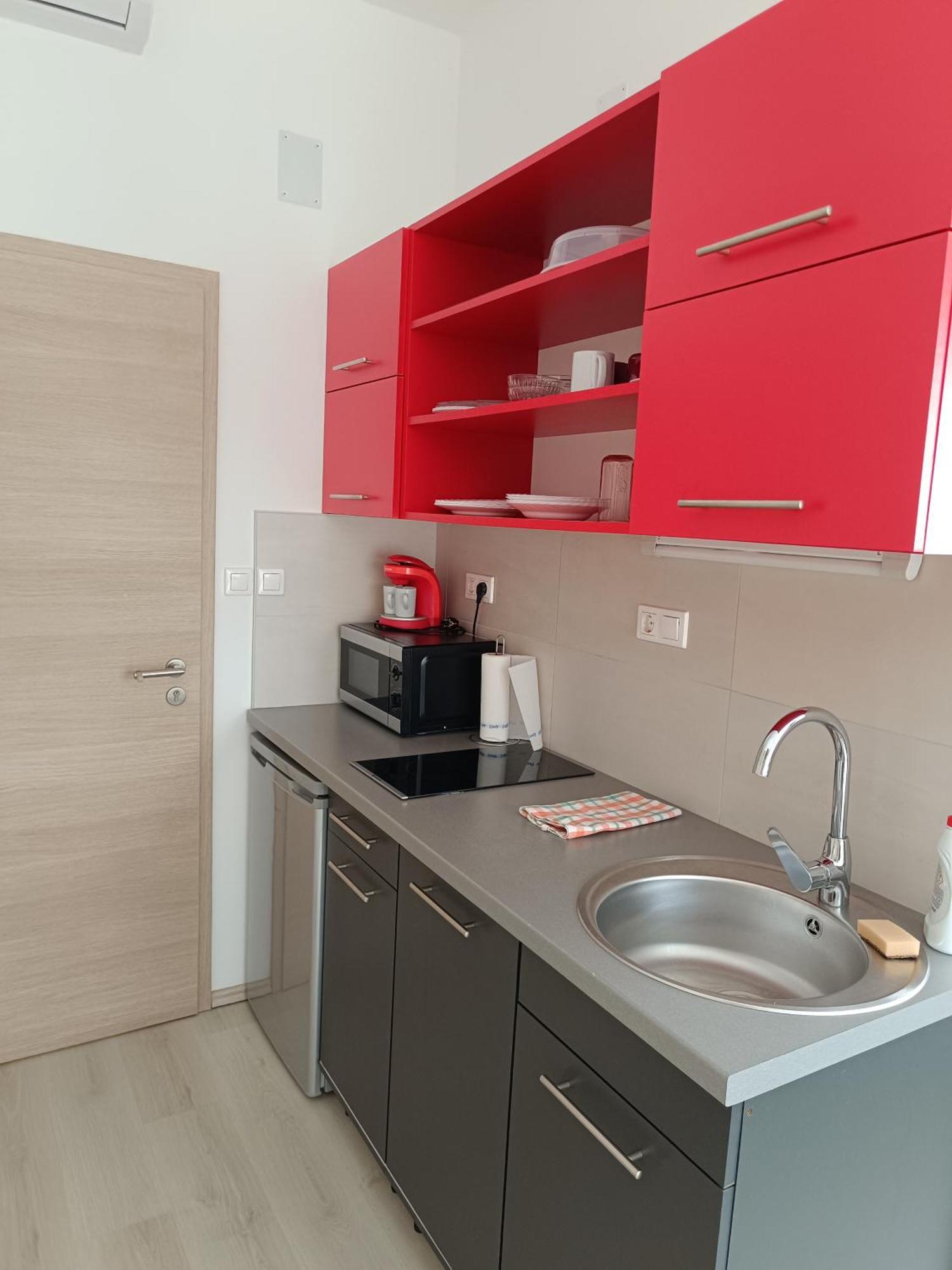 Ujhely Apartmanhaz Siófok Extérieur photo