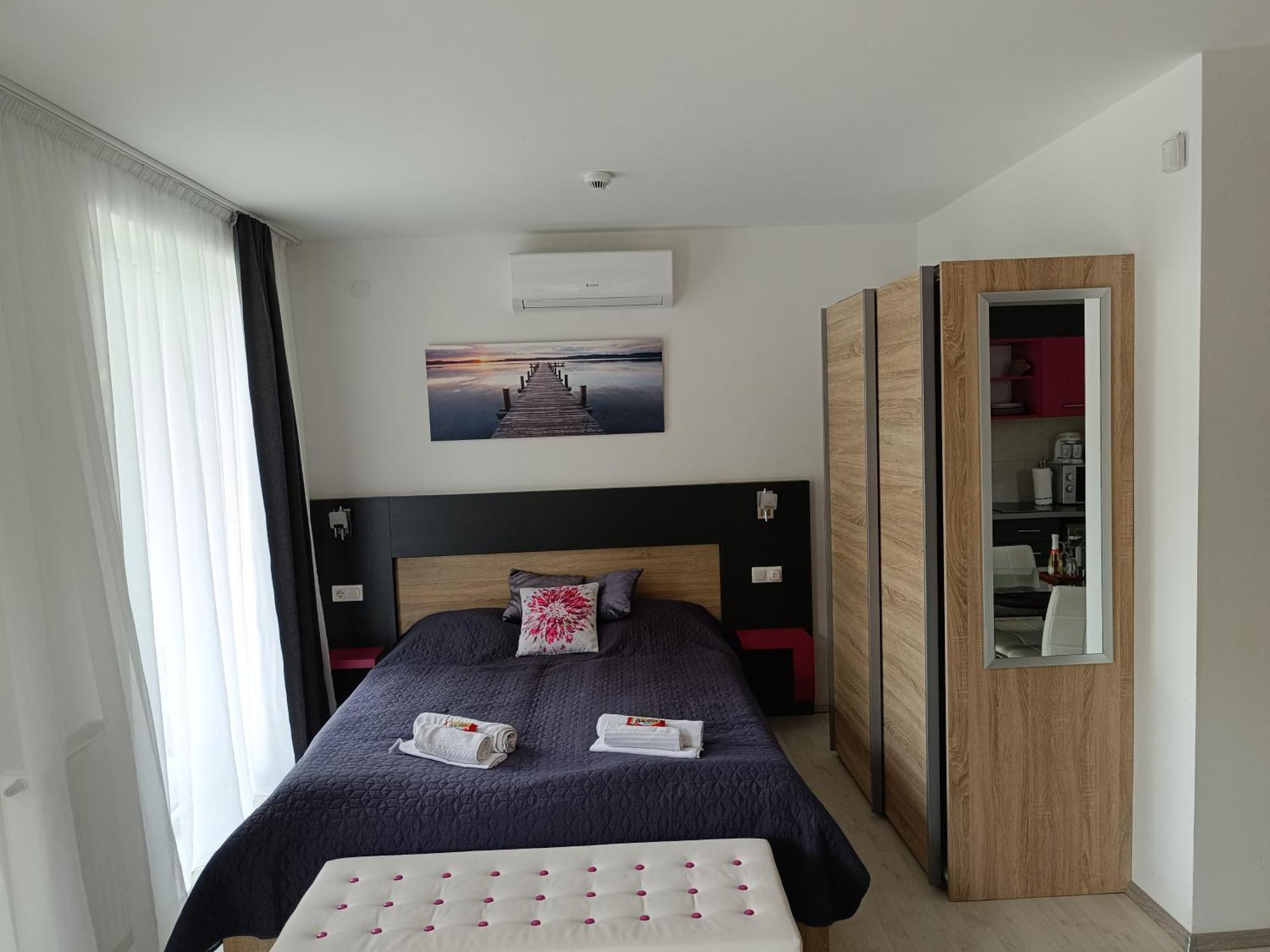 Ujhely Apartmanhaz Siófok Extérieur photo